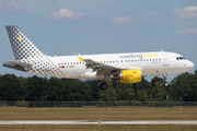 Vueling Airbus A319-112 (EC-MIQ) at  Hannover - Langenhagen, Germany