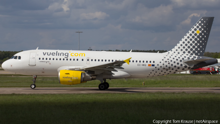Vueling Airbus A319-112 (EC-MIQ) | Photo 319953