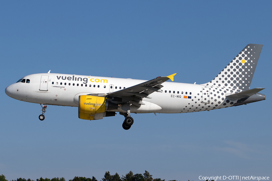 Vueling Airbus A319-112 (EC-MIQ) | Photo 510949