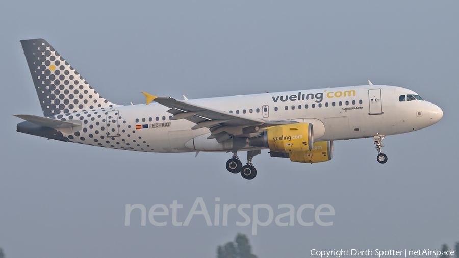 Vueling Airbus A319-112 (EC-MIQ) | Photo 338182