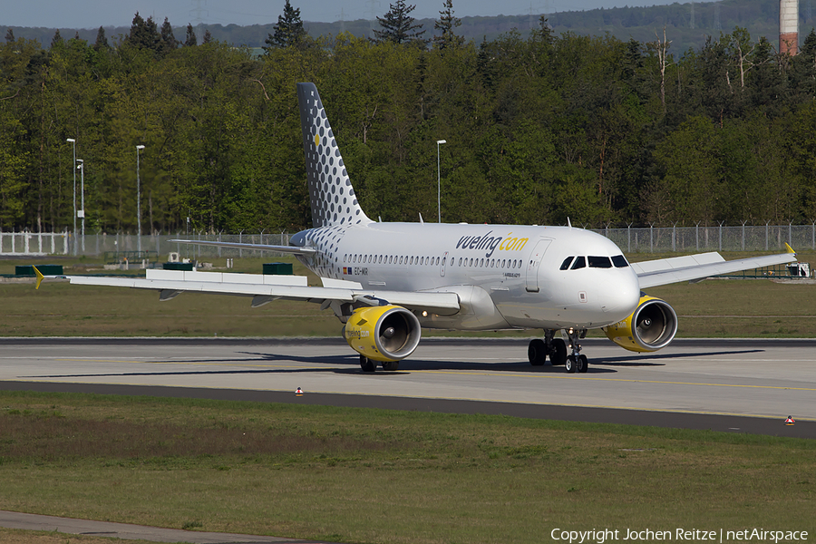 Vueling Airbus A319-111 (EC-MIR) | Photo 107302