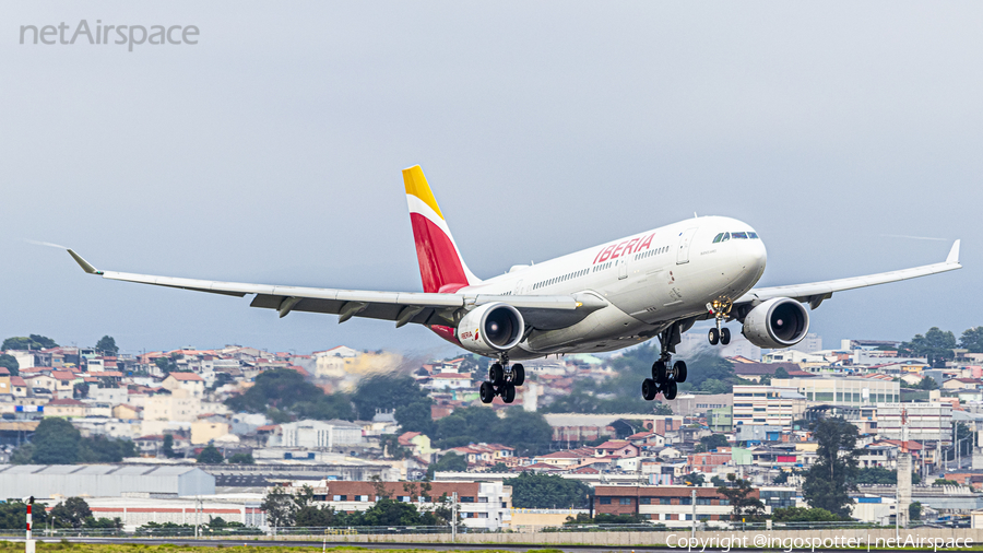 Iberia Airbus A330-202 (EC-MJA) | Photo 363447