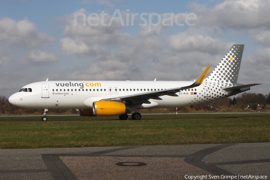 Vueling Airbus A320-232 (EC-MJB) | Photo 614632