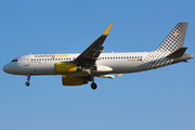 Vueling Airbus A320-232 (EC-MJB) at  London - Heathrow, United Kingdom