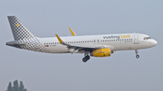 Vueling Airbus A320-232 (EC-MJB) at  Paris - Orly, France