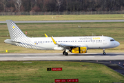 Vueling Airbus A320-232 (EC-MJC) at  Dusseldorf - International, Germany