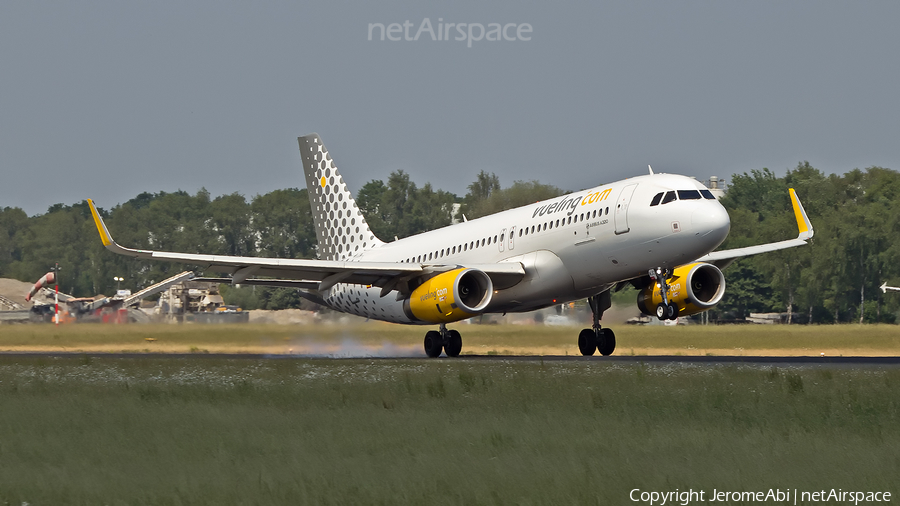 Vueling Airbus A320-232 (EC-MJC) | Photo 246473
