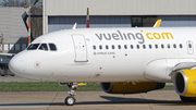 Vueling Airbus A320-232 (EC-MJC) at  Hamburg - Fuhlsbuettel (Helmut Schmidt), Germany