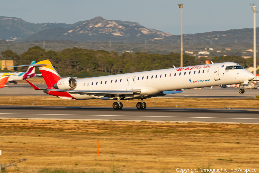 Iberia Regional (Air Nostrum) Bombardier CRJ-1000 (EC-MJP) | Photo 572323