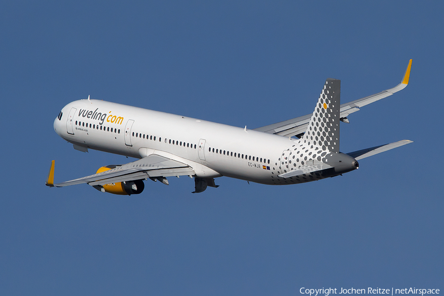 Vueling Airbus A321-231 (EC-MJR) | Photo 149032