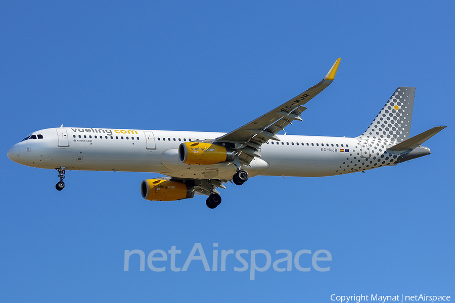 Vueling Airbus A321-231 (EC-MJR) | Photo 201395