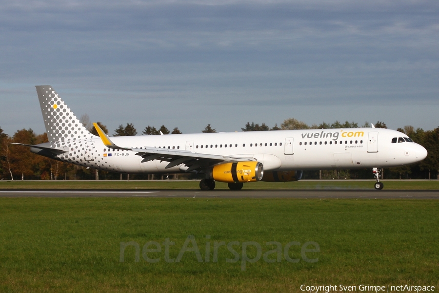 Vueling Airbus A321-231 (EC-MJR) | Photo 534308