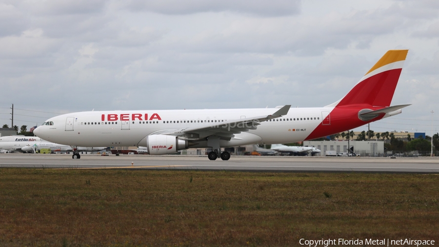 Iberia Airbus A330-202 (EC-MJT) | Photo 313143