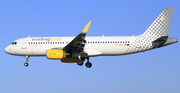Vueling Airbus A320-232 (EC-MKO) at  Barcelona - El Prat, Spain