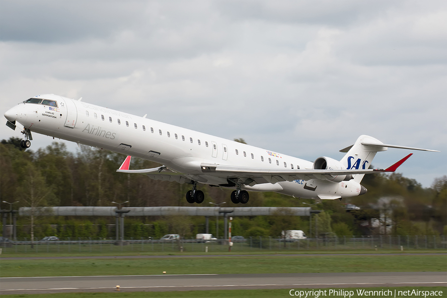 SAS - Scandinavian Airlines (Air Nostrum) Bombardier CRJ-1000 (EC-MLC) | Photo 257444