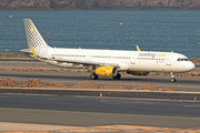 Vueling Airbus A321-231 (EC-MLD) at  Gran Canaria, Spain