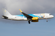 Vueling Airbus A320-232 (EC-MLE) at  Rome - Fiumicino (Leonardo DaVinci), Italy