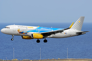 Vueling Airbus A320-232 (EC-MLE) at  La Palma (Santa Cruz de La Palma), Spain