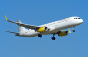 Vueling Airbus A321-231 (EC-MLM) at  London - Gatwick, United Kingdom