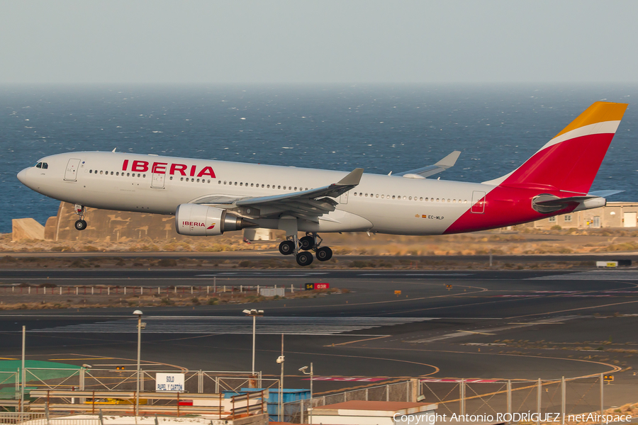 Iberia Airbus A330-202 (EC-MLP) | Photo 347019