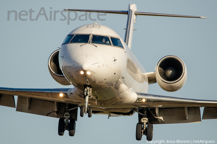 Air Nostrum Bombardier CRJ-200ER (EC-MLS) | Photo 156623