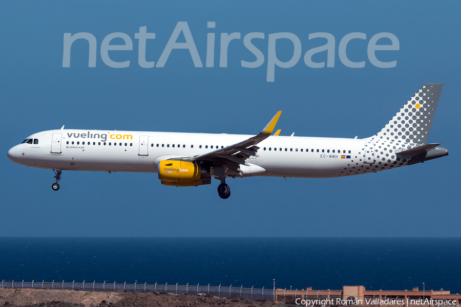 Vueling Airbus A321-231 (EC-MMH) | Photo 346204