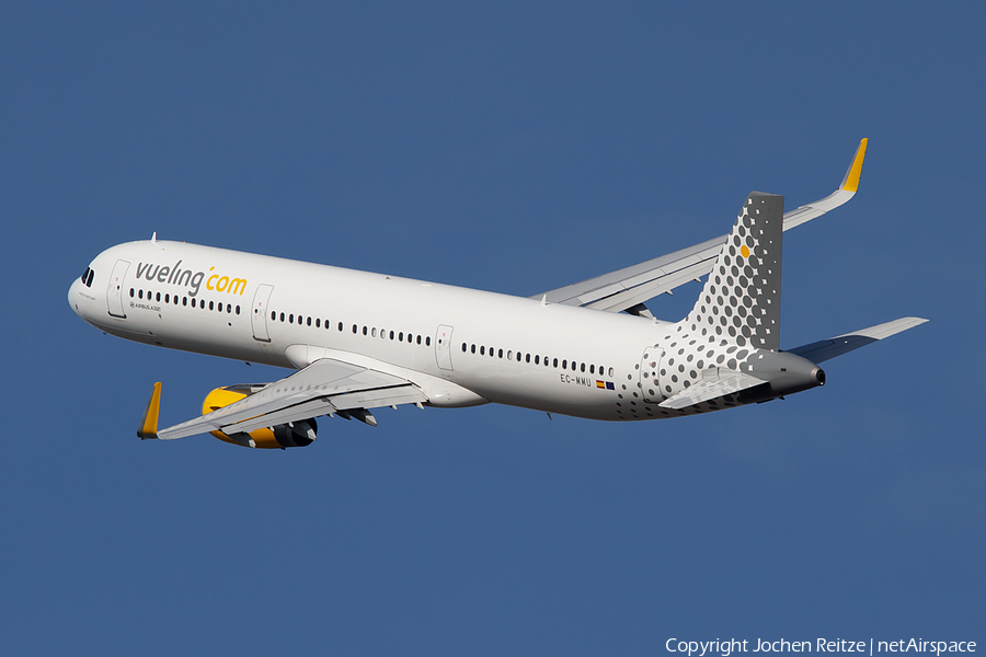 Vueling Airbus A321-231 (EC-MMU) | Photo 156567