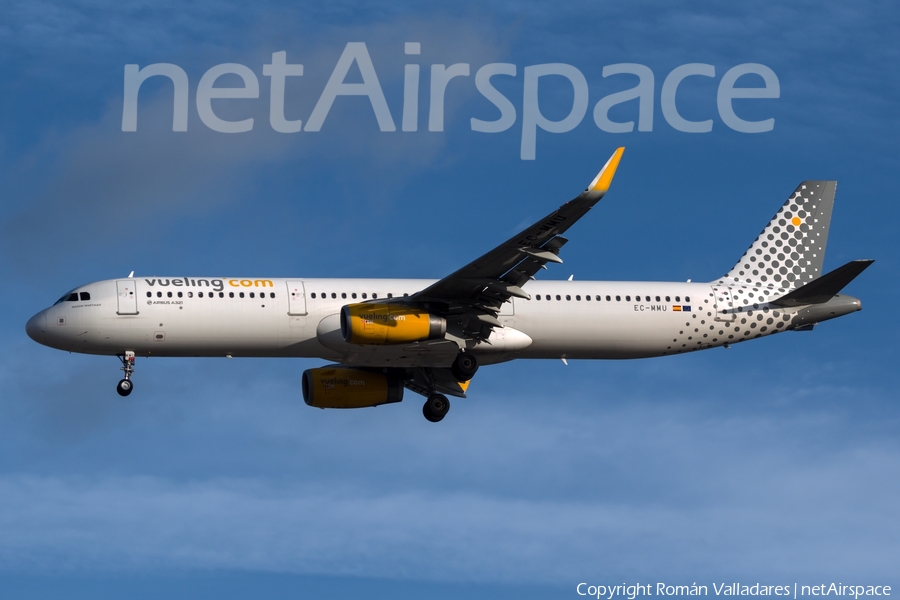 Vueling Airbus A321-231 (EC-MMU) | Photo 337650