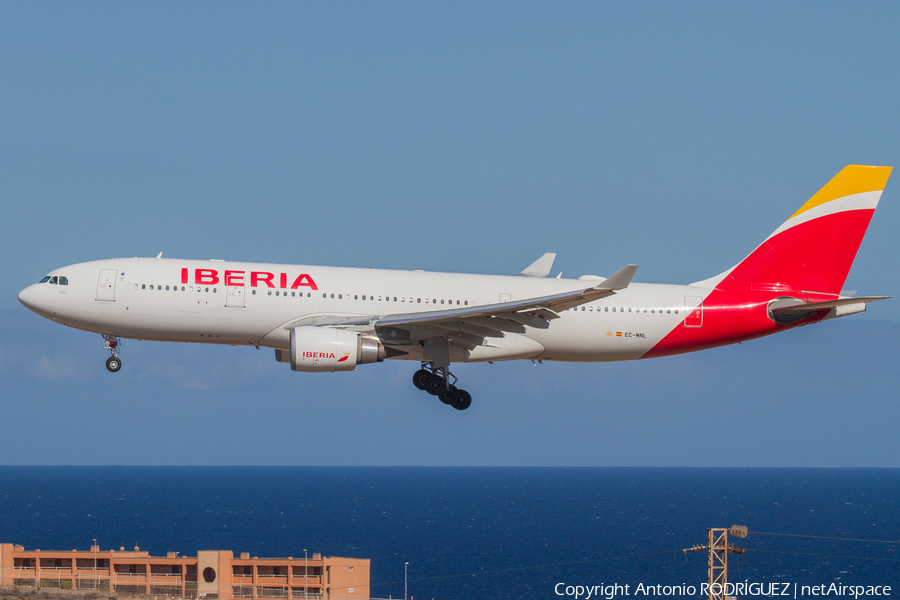 Iberia Airbus A330-202X (EC-MNL) | Photo 397752