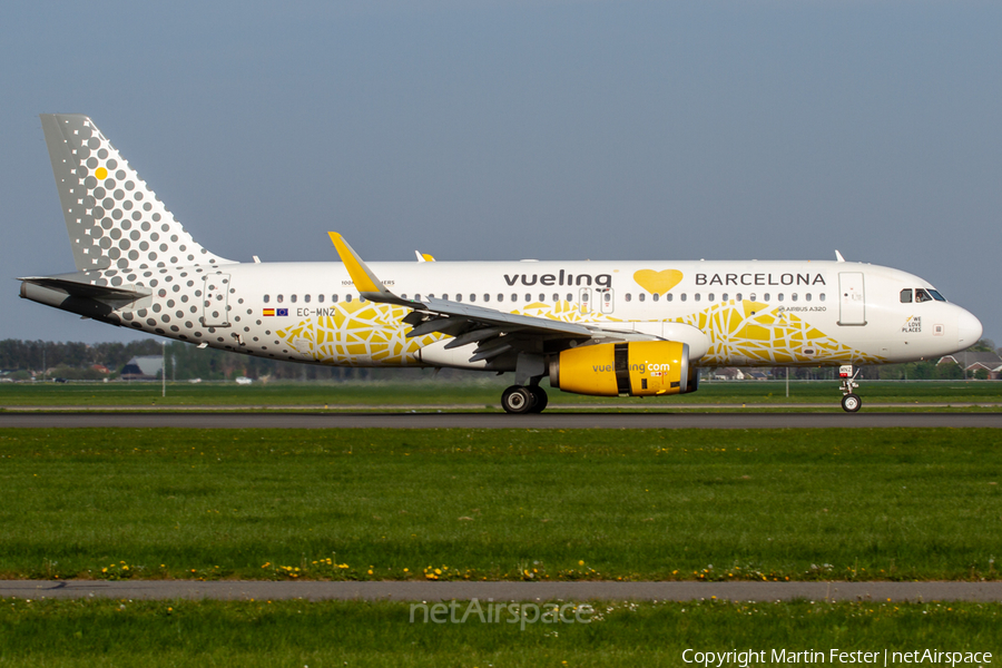 Vueling Airbus A320-232 (EC-MNZ) | Photo 315614