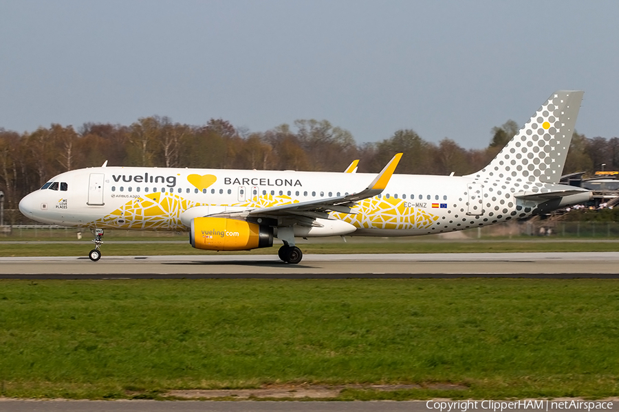 Vueling Airbus A320-232 (EC-MNZ) | Photo 311658