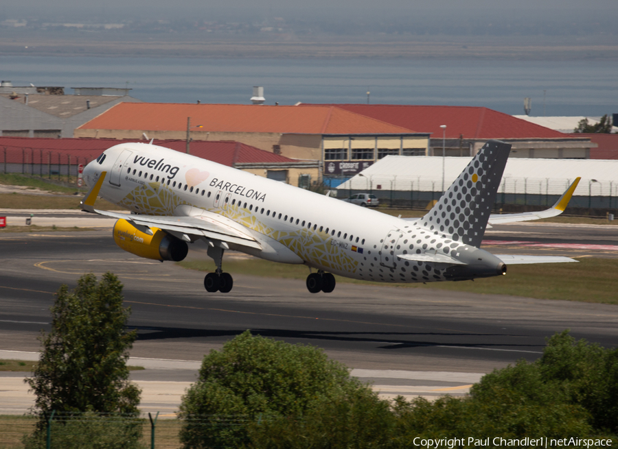 Vueling Airbus A320-232 (EC-MNZ) | Photo 507923