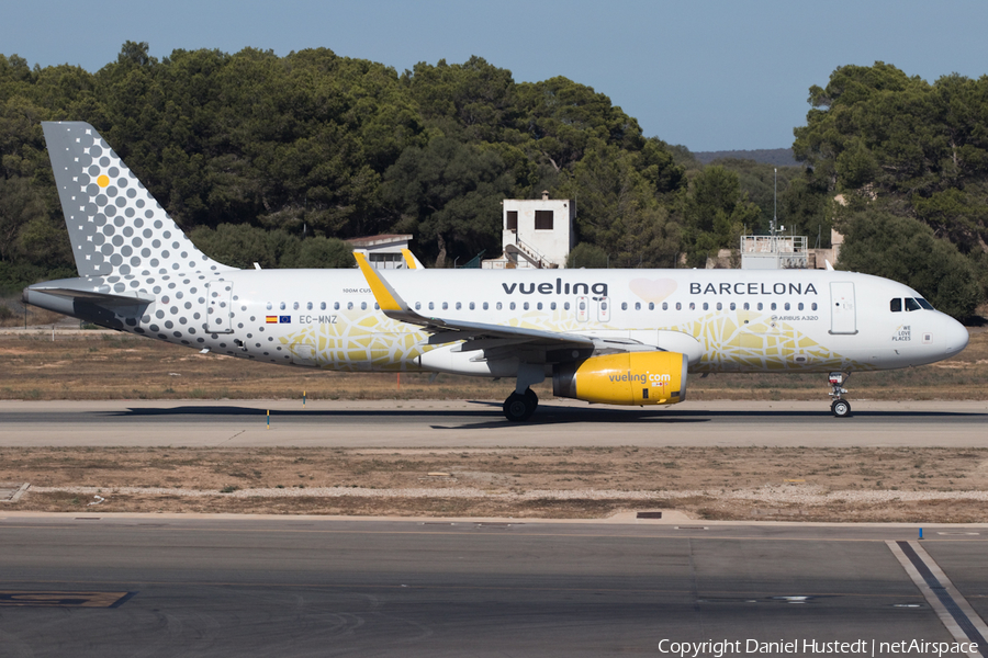 Vueling Airbus A320-232 (EC-MNZ) | Photo 535584