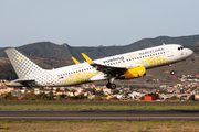 Vueling Airbus A320-232 (EC-MNZ) at  Tenerife Norte - Los Rodeos, Spain