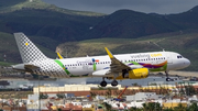 Vueling Airbus A320-232 (EC-MOG) at  Gran Canaria, Spain