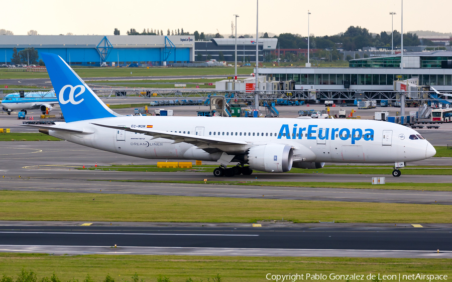 Air Europa Boeing 787-8 Dreamliner (EC-MOM) | Photo 348452