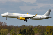 Vueling Airbus A321-231 (EC-MOO) at  Hamburg - Fuhlsbuettel (Helmut Schmidt), Germany