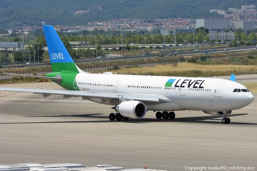 Level Airbus A330-202 (EC-MOY) | Photo 252611