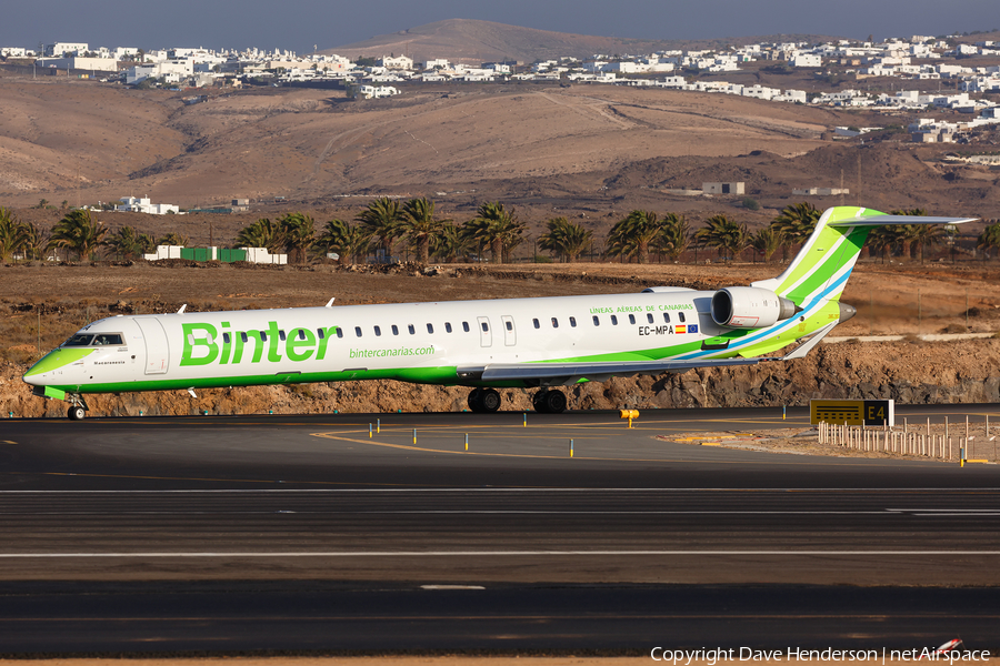 Binter Canarias Bombardier CRJ-1000 (EC-MPA) | Photo 181845