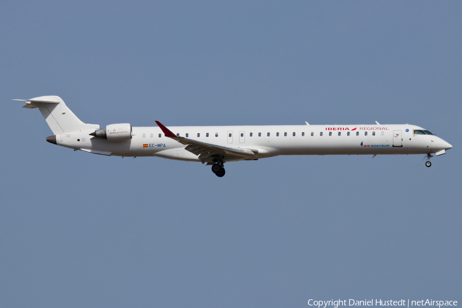 Iberia Regional (Air Nostrum) Bombardier CRJ-1000 (EC-MPA) | Photo 471912