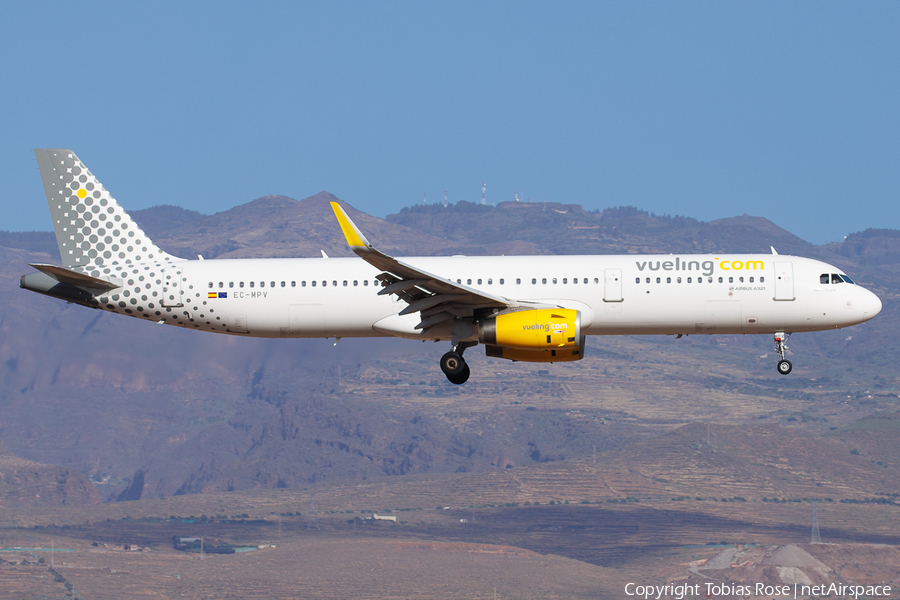 Vueling Airbus A321-231 (EC-MPV) | Photo 571281