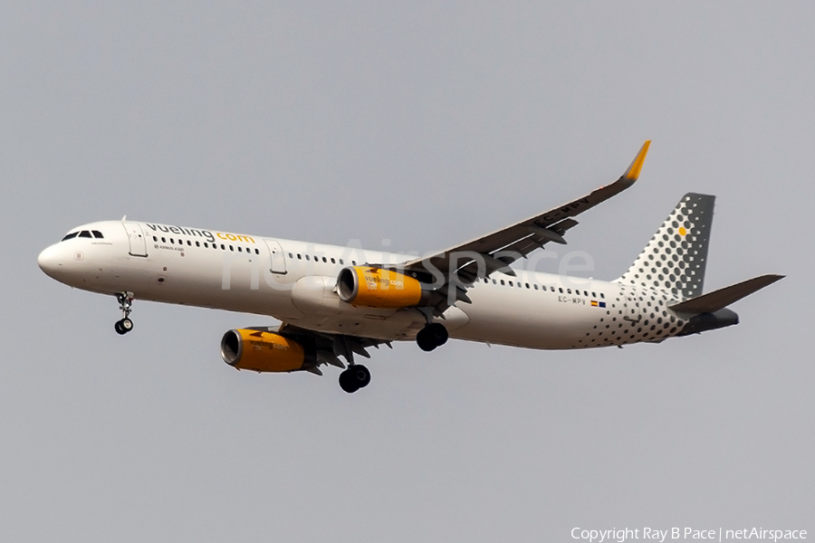 Vueling Airbus A321-231 (EC-MPV) | Photo 507047