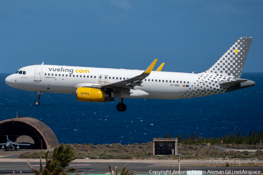 Vueling Airbus A320-232 (EC-MQE) | Photo 626037
