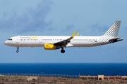 Vueling Airbus A321-231 (EC-MQL) at  Gran Canaria, Spain