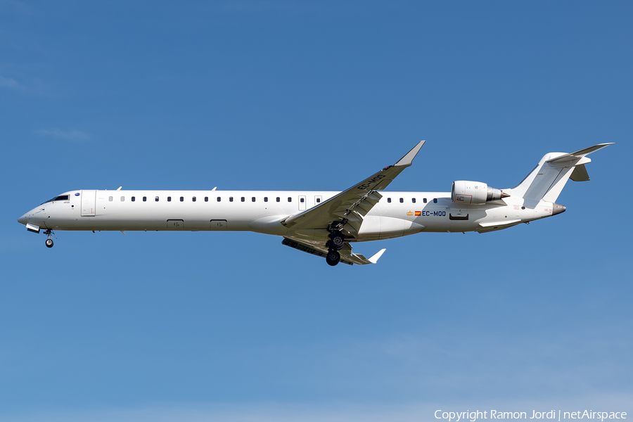 Iberia Regional (Air Nostrum) Bombardier CRJ-1000 (EC-MQQ) | Photo 245878
