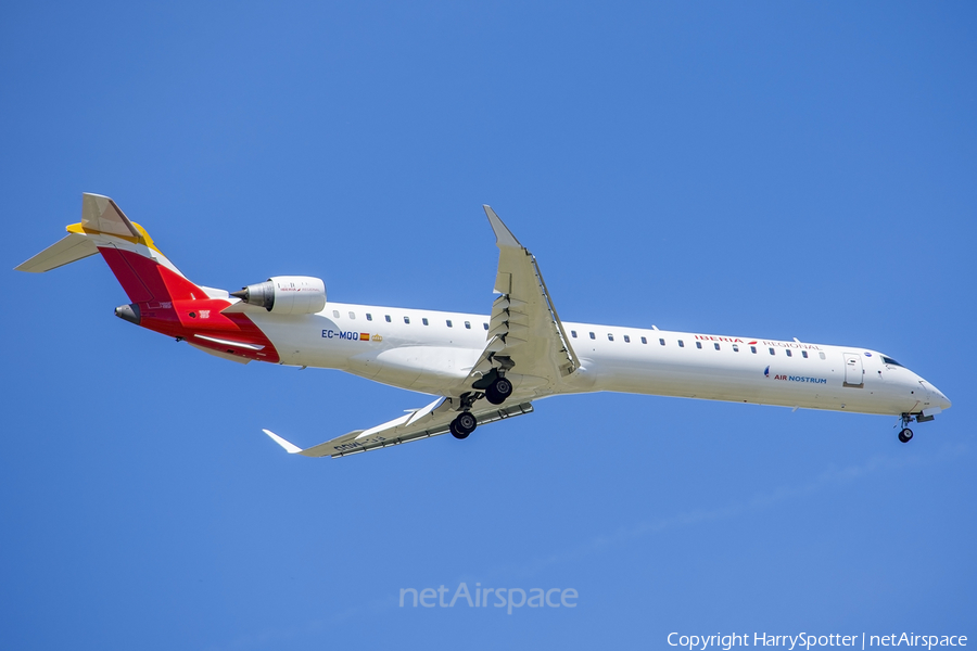 Iberia Regional (Air Nostrum) Bombardier CRJ-1000 (EC-MQQ) | Photo 329890