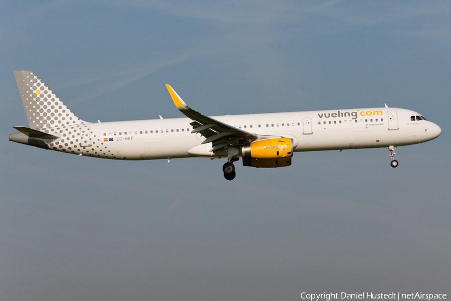 Vueling Airbus A321-231 (EC-MRF) | Photo 453791