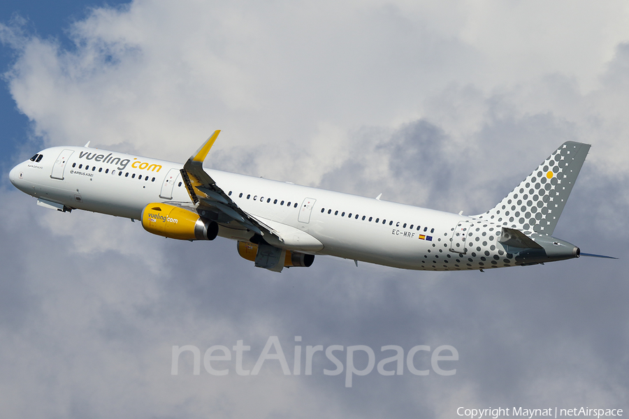 Vueling Airbus A321-231 (EC-MRF) | Photo 383771