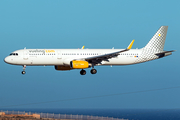 Vueling Airbus A321-231 (EC-MRF) at  Gran Canaria, Spain