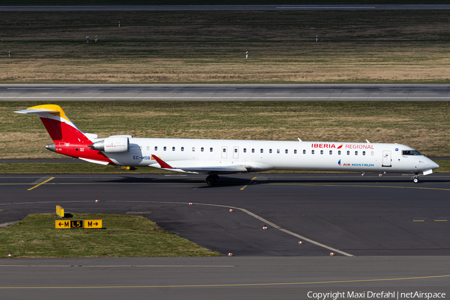 Iberia Regional (Air Nostrum) Bombardier CRJ-1000 (EC-MSB) | Photo 495575